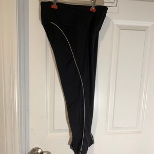Victoria’s Secret Crop Leggings